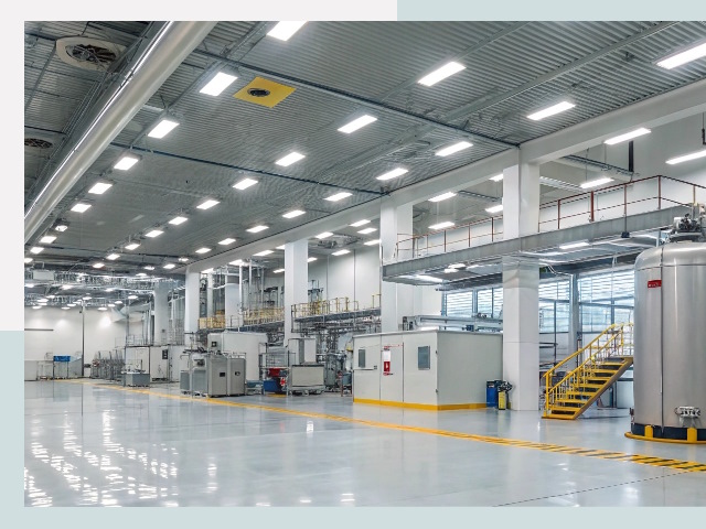 Освещение ангаров в Медногорске от 610 руб. - Эффективные решения