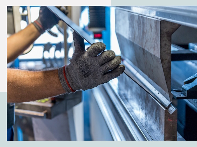 Гибка металла в Медногорске